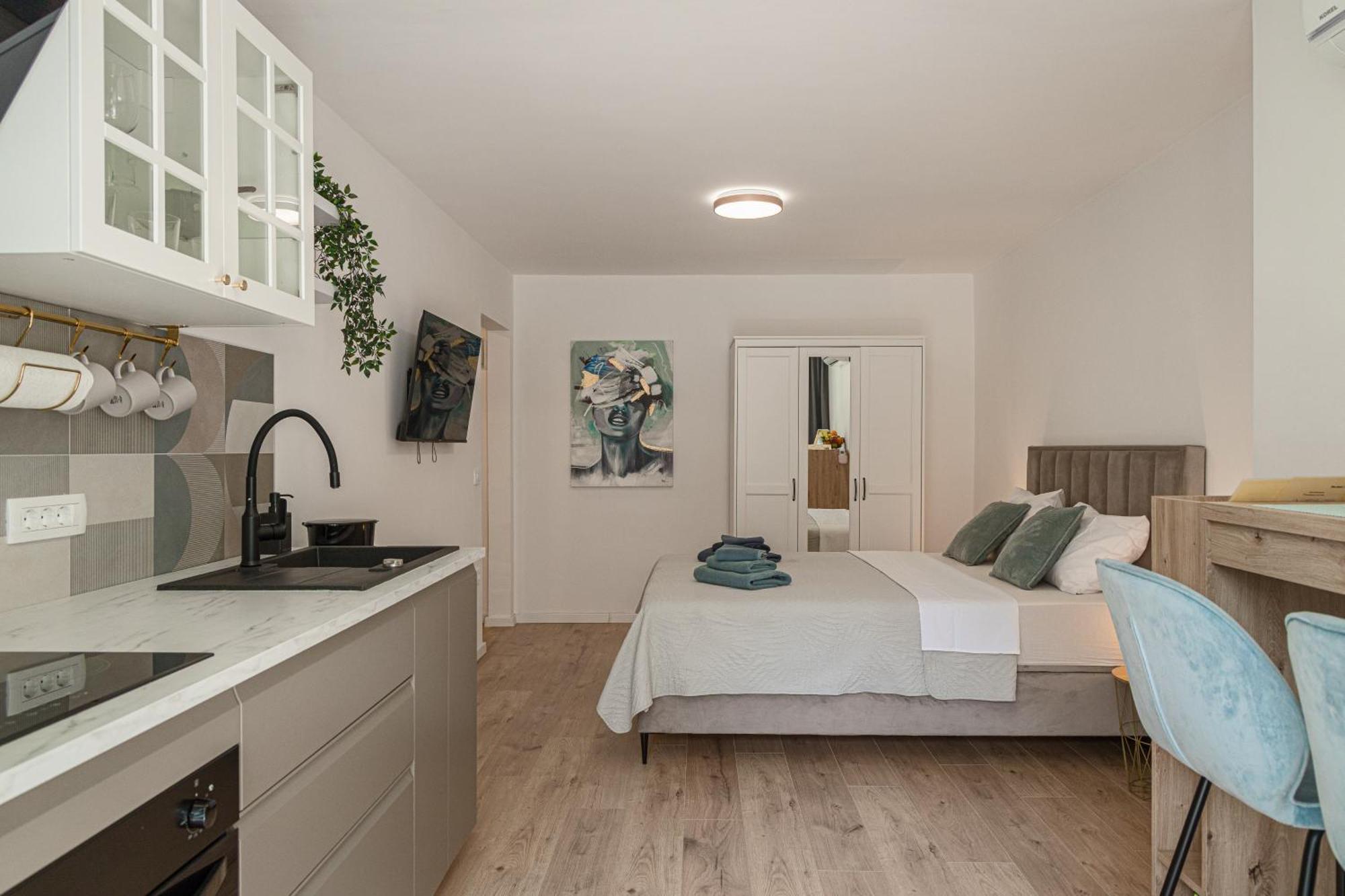 New Apartment Fiore, プーラ エクステリア 写真